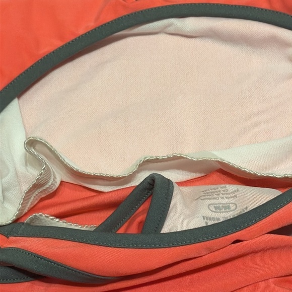 Athletic Works Women's Tank- adjustable at waist- size medium, colour- corral - Picture 5 of 6